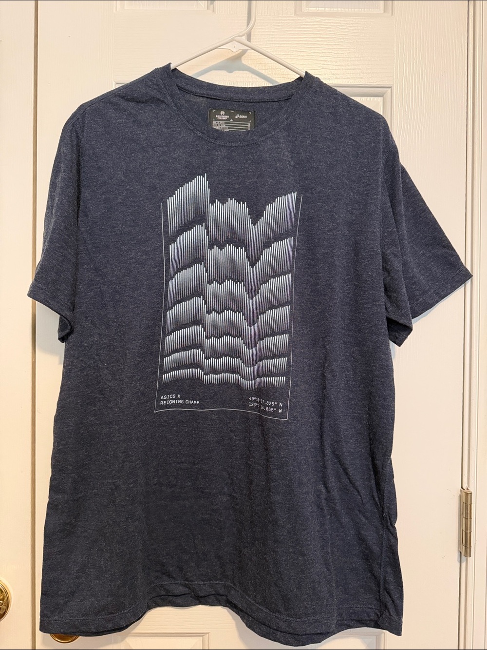 Asics Navy Graphic Short Sleeve Tee - Picture 1 of 4